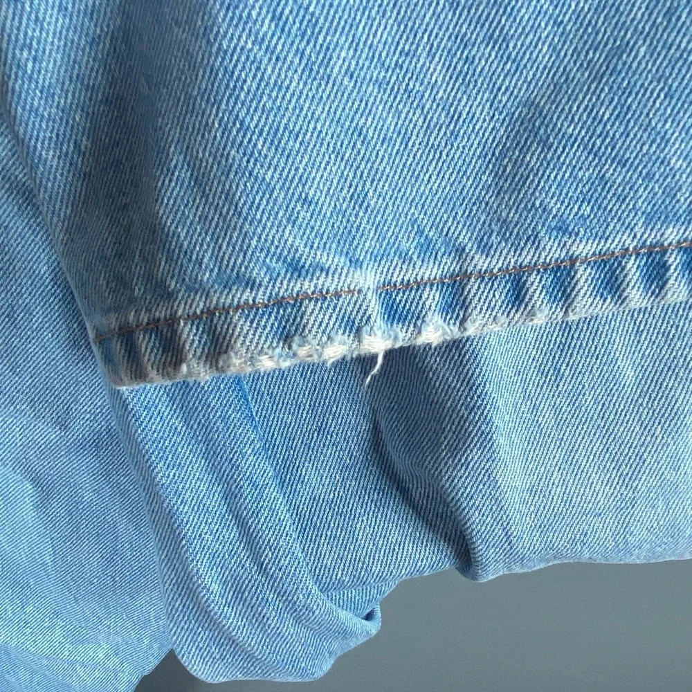L.L. Bean Men's Comfort Fit Light Blue Jeans Sz 38x30 Straight LB005016